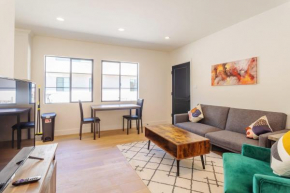 Chic 1BR Apartment in Carbon Beach by Stay Gia